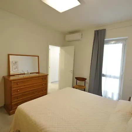 Con Giardino Da Tiziana Apartment